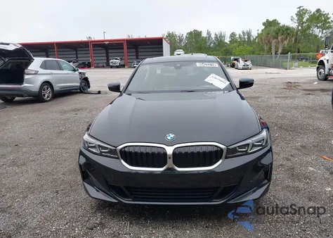 2025 BMW 3 Series 330I z USA, uszkodzony, nr VIN 3MW69CW06S8F00565